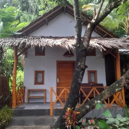 Anik Homestay & Dormy Batukaras Exterior photo