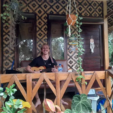 Anik Homestay & Dormy Batukaras Exterior photo
